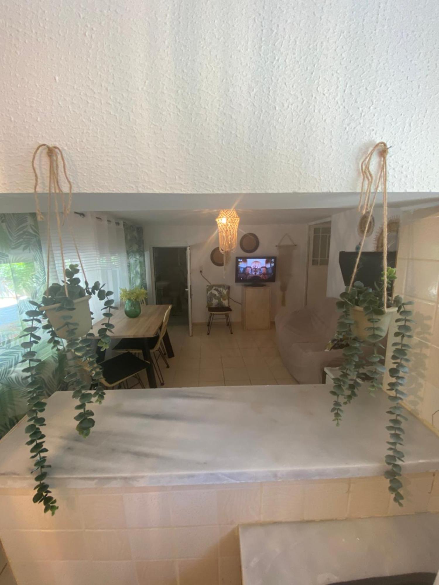 Studio Cleopatra Kanali  Buitenkant foto